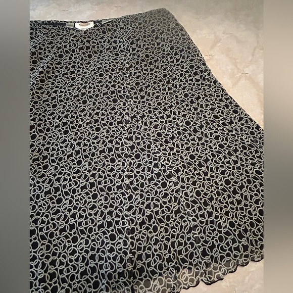 Vintage Talbots Womens Silk Skirt Side Zip Midi Black Ivory Size 20 Geometric - Picture 12 of 14